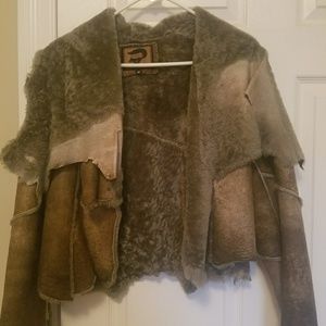 Sort crop lamb and shearling jacket
